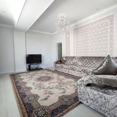 Prestigious Apartment In Bishkek Exterior photo